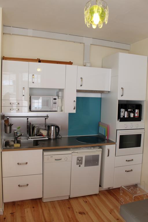 Two Top Central Beach Studios - Also Separate Spa Cabin And Watersports Μπράιτον Δωμάτιο φωτογραφία